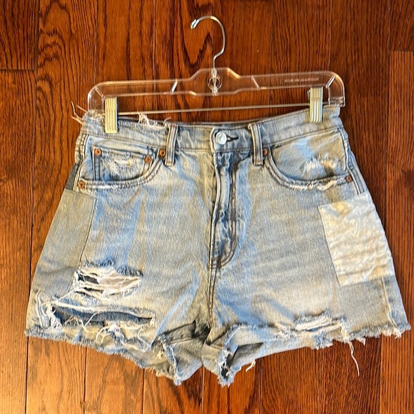American Eagle Outfitters Pants - American Eagle Highest Rise Boyfriend Rainbow Patchwork denim short women size 6